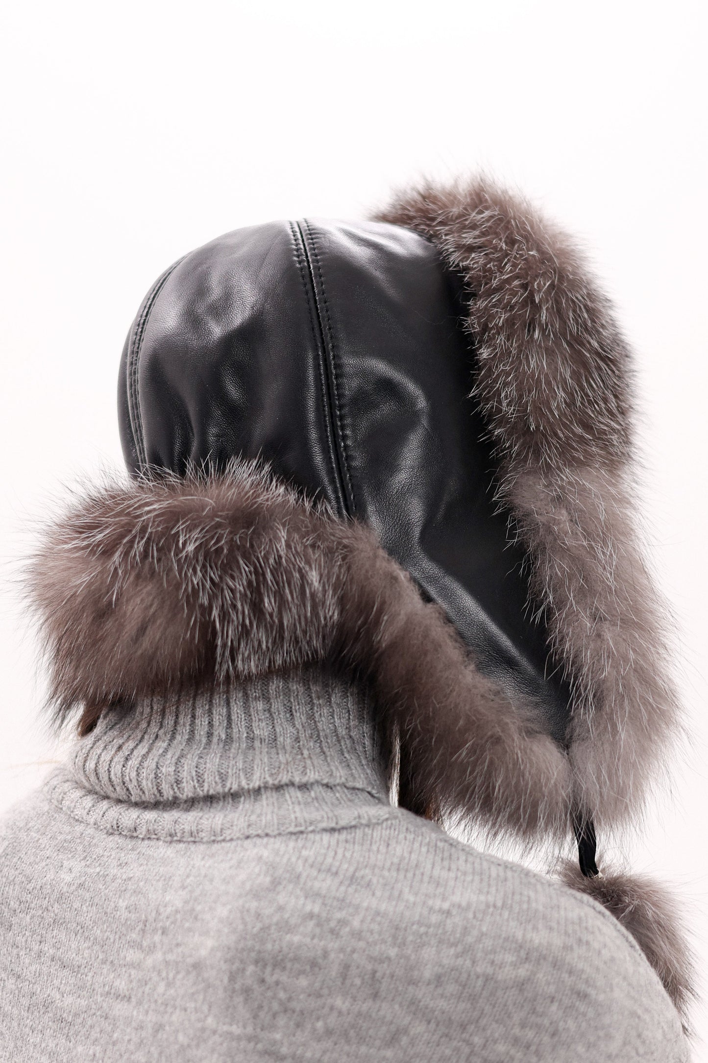 Gorro de piel de zorro plateado auténtica y cuero genuino