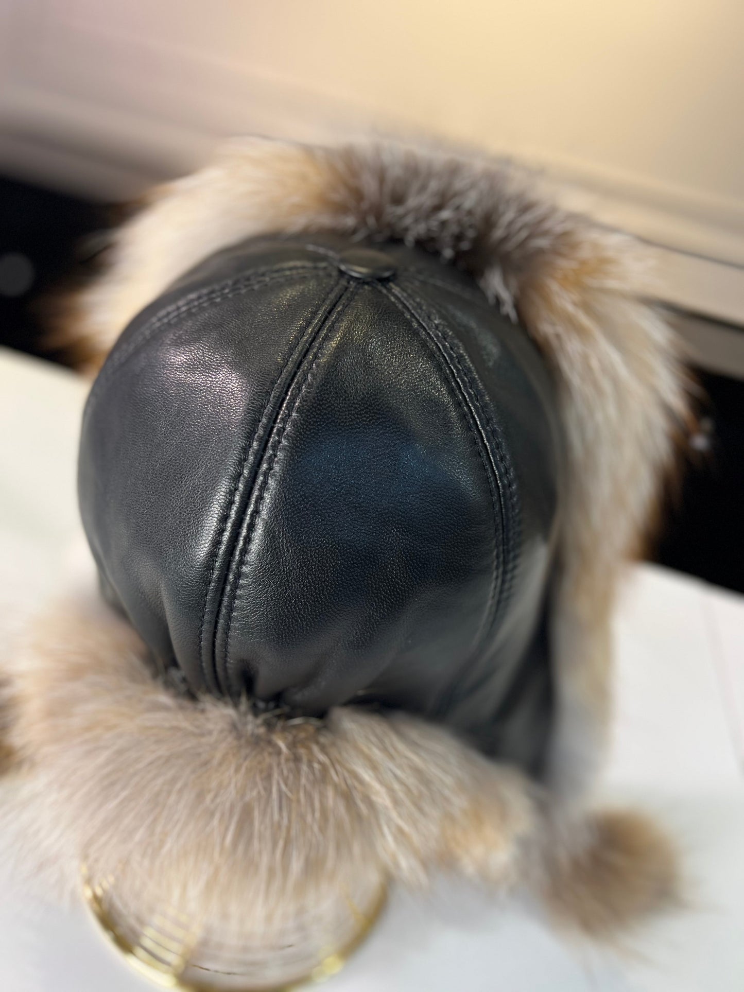 Gorro de piel de zorro plateado auténtica y cuero genuino