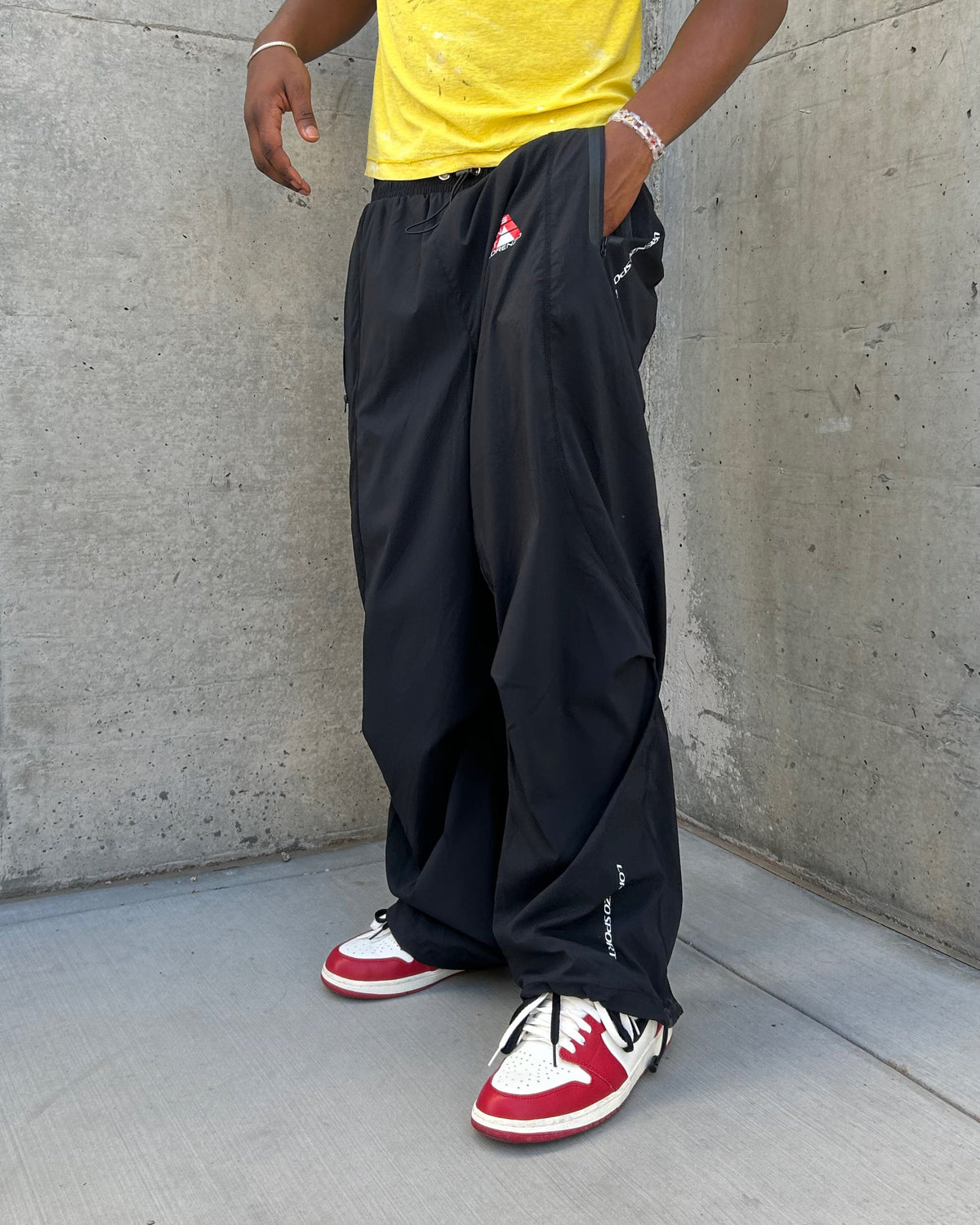SAINTERYX TRACK PANTS