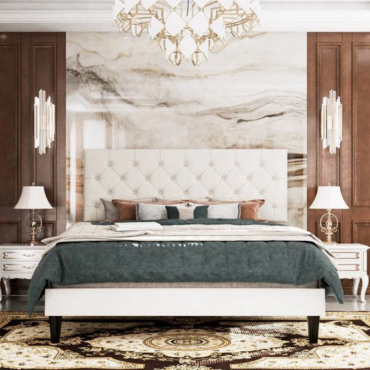 Cama tipo plataforma tapizada de polipiel blanca Queen con cabecero capitoné