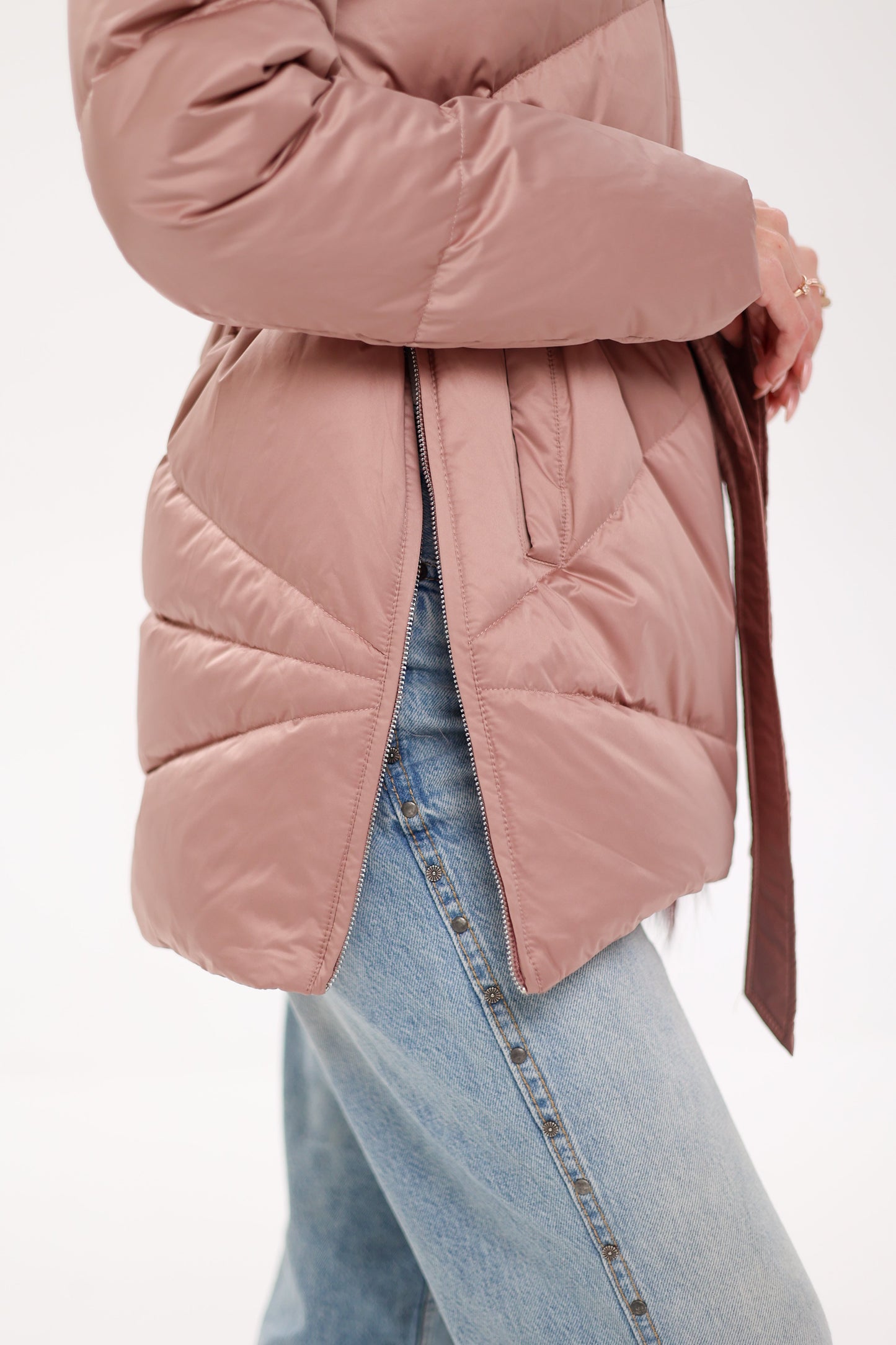 Parka de plumas con ribete de auténtica piel de zorro plateado