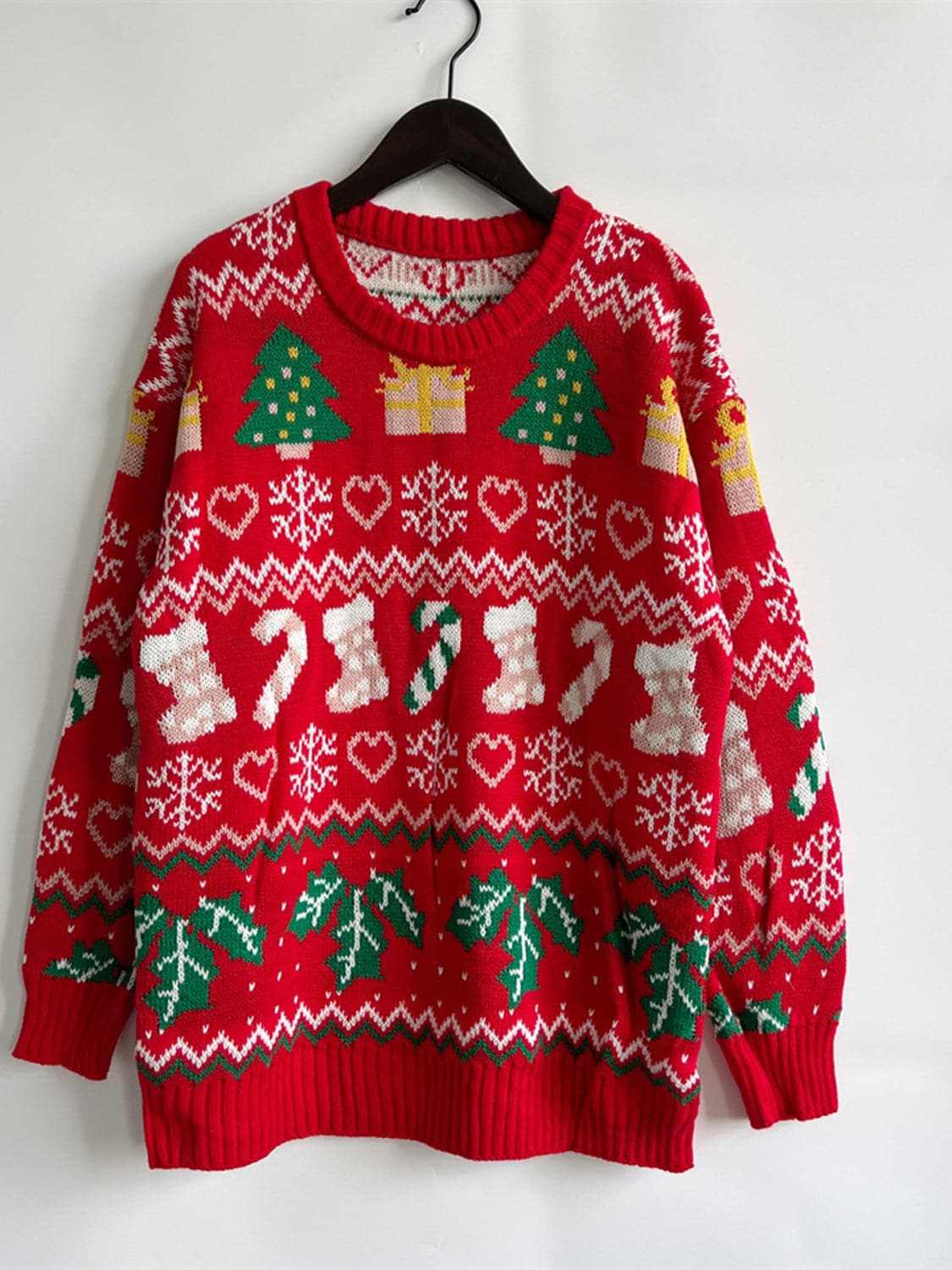 Sweaters Trendsi Festive Holiday Sweater - Cozy Fit