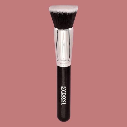 MOST LOVED! FLAT FOUNDATION BRUSH (SYNTHETIC HAIR)
