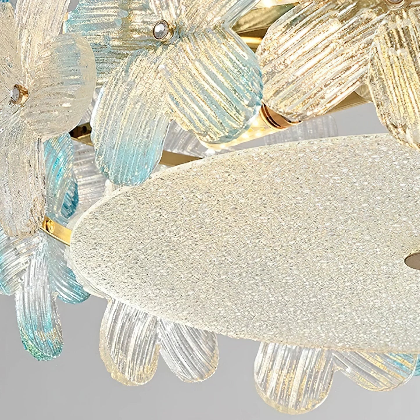 Lámpara de Techo de Cristal Esmerilado con Racimo de Flores
