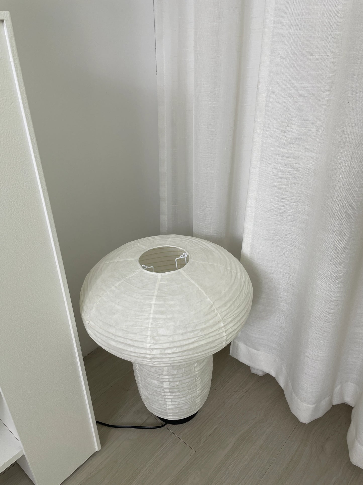 Lámpara de mesa Formakami JH18