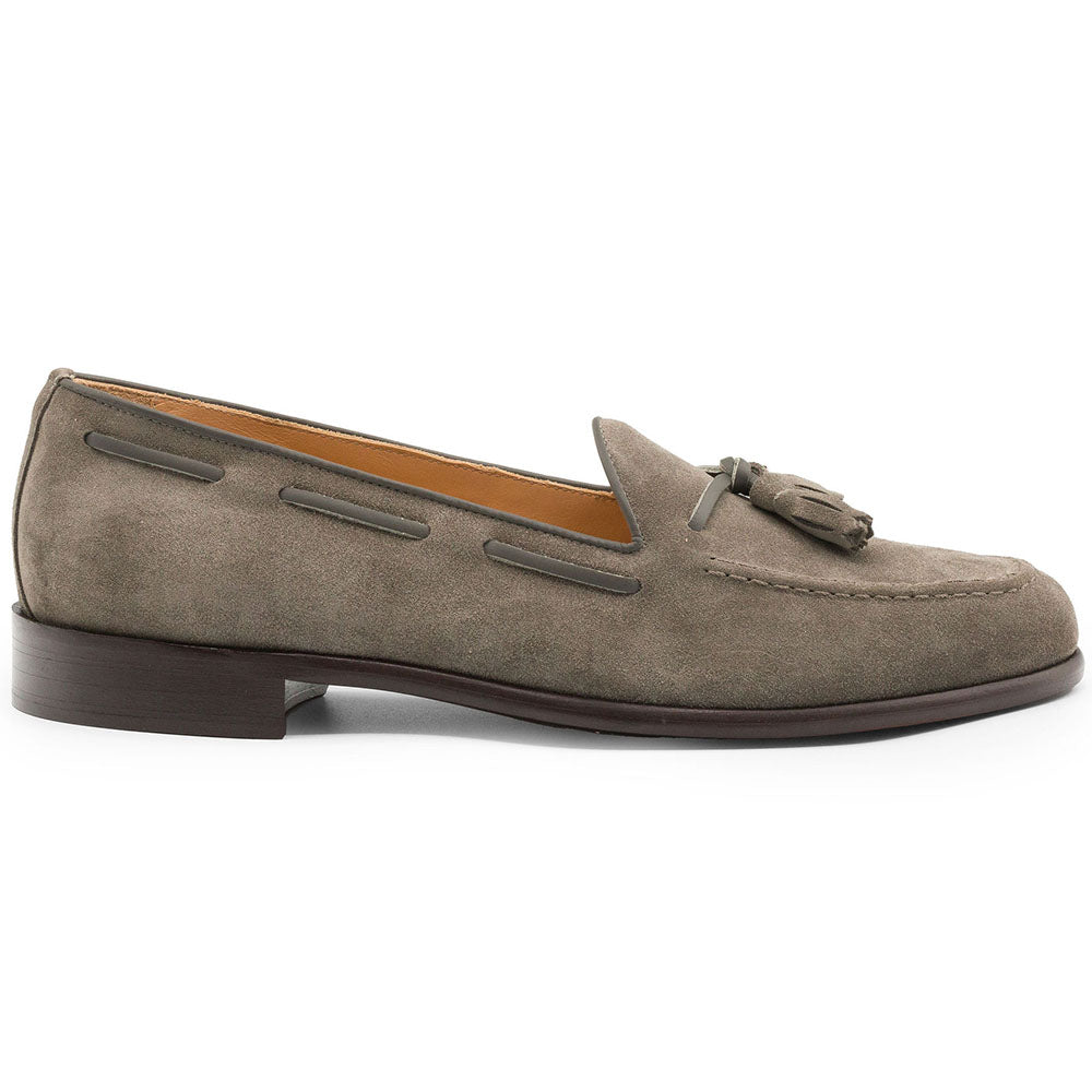 16-583-TPE Mocasín con borlas de ante de becerro FRANCO, gris topo