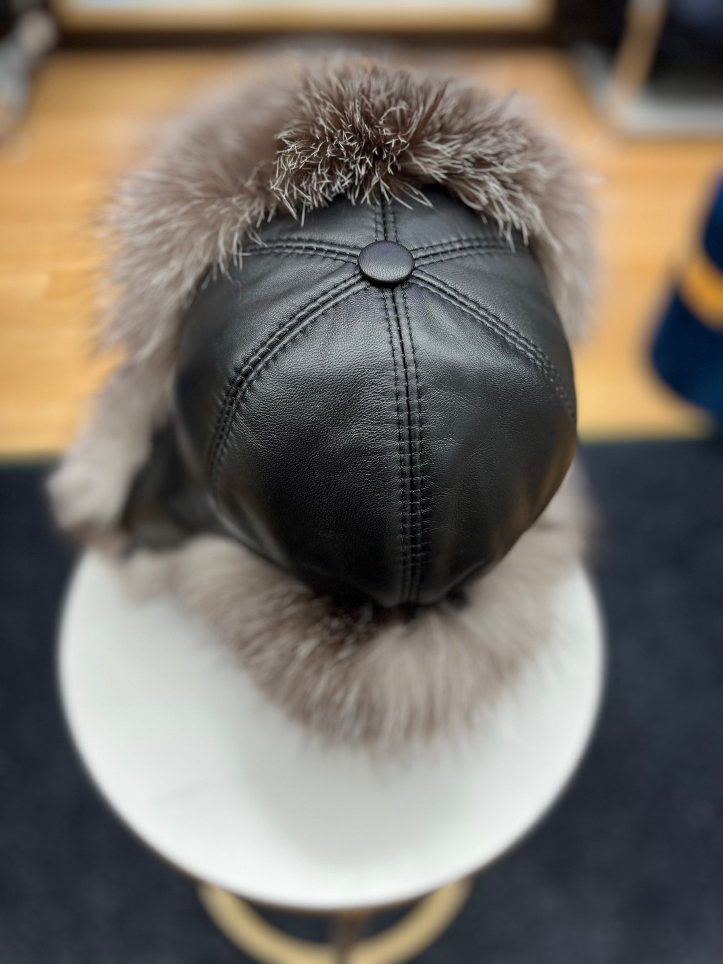 Gorro de piel de zorro plateado auténtica y cuero genuino