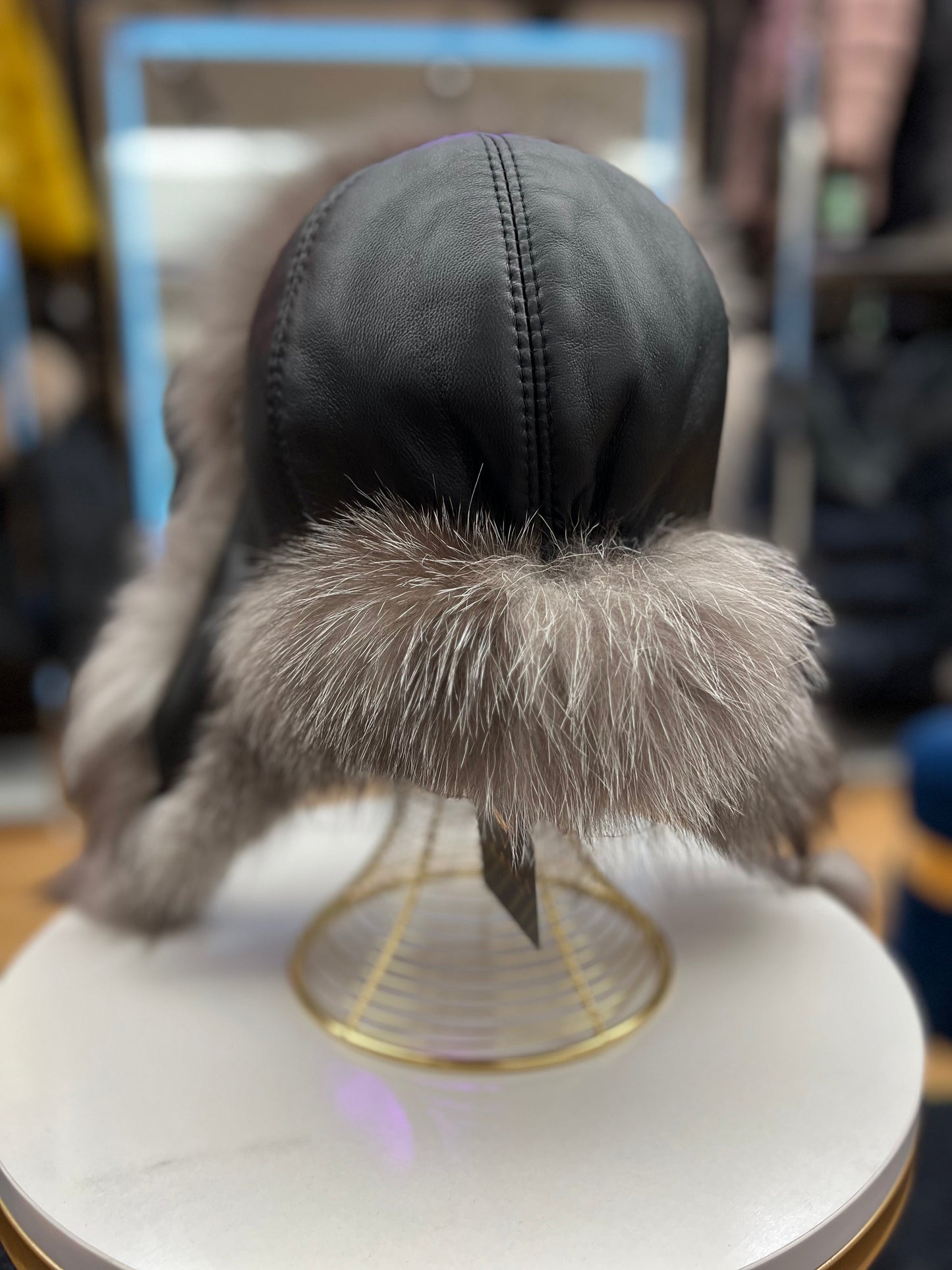 Gorro de piel de zorro plateado auténtica y cuero genuino