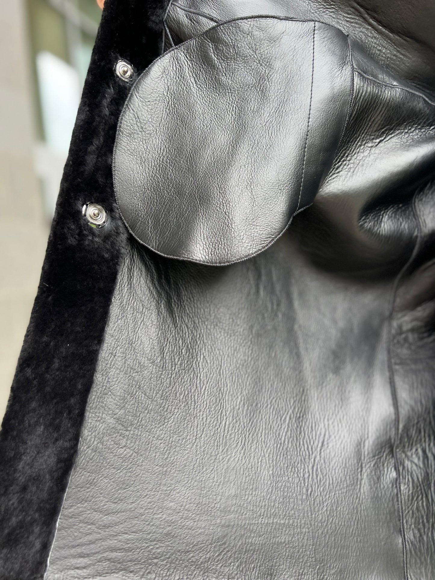 Abrigo de piel de cordero Merino de doble faz de Punto Leather