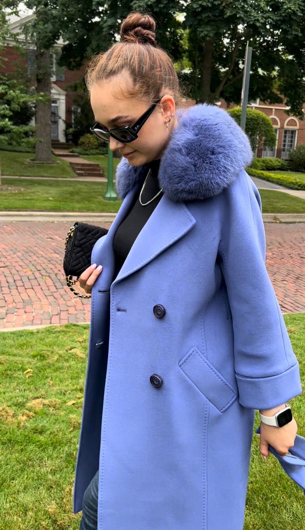Abrigo de Lana de Cachemira con Cuello de Piel de Zorro Polar Auténtica