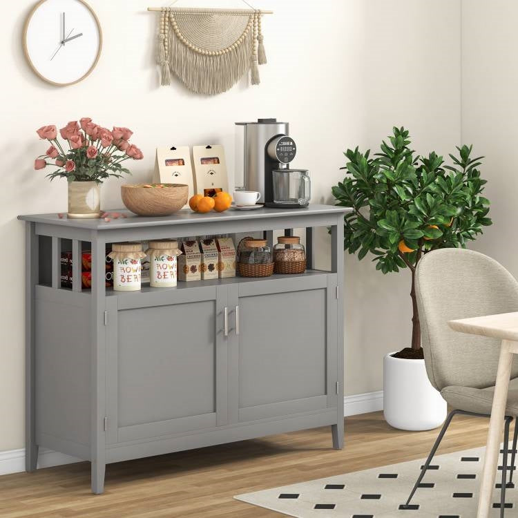 Aparador de comedor de 2 puertas de madera gris con estante de almacenamiento abierto
