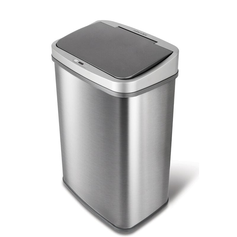 Bote de basura de cocina de acero inoxidable gris de 13 galones con tapa con sensor de movimiento