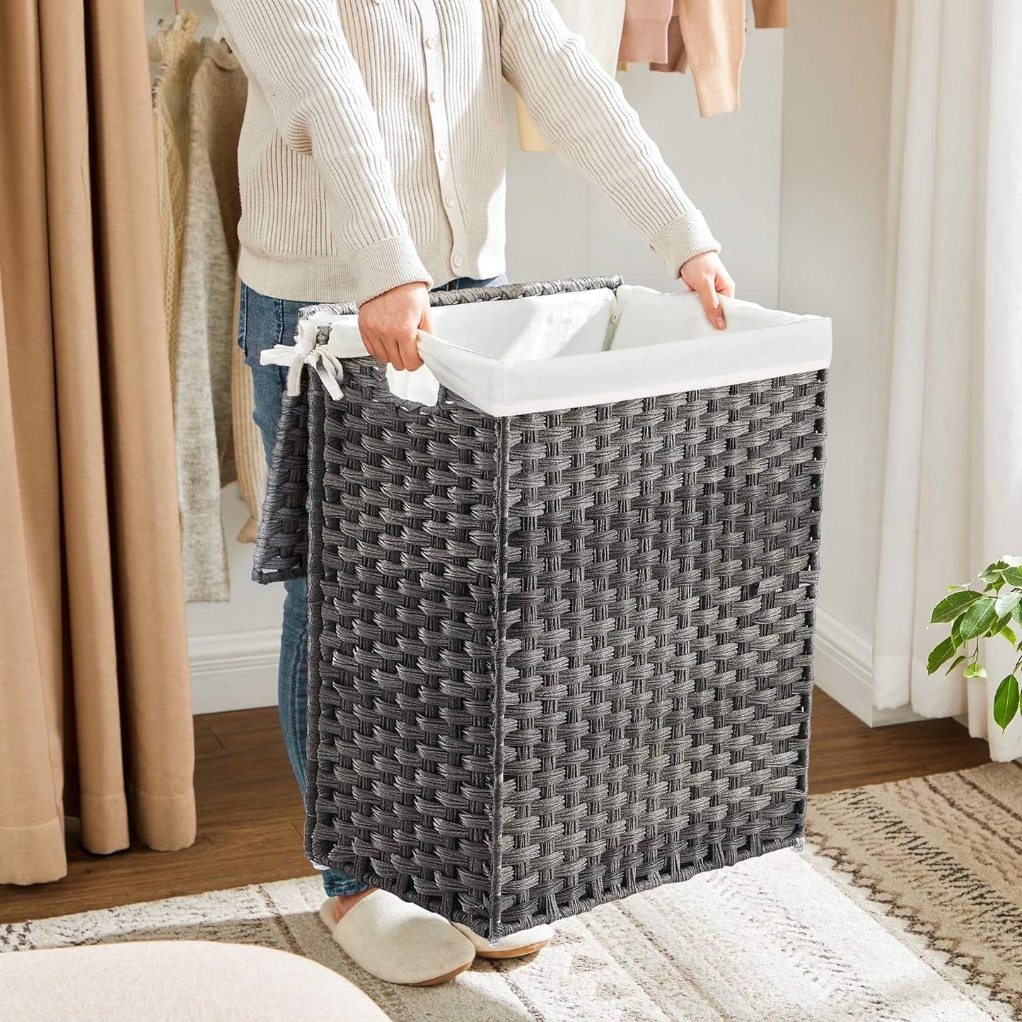 Cesto para la ropa sucia de mimbre de plástico gris con tapa y bolsa interior de algodón extraíble