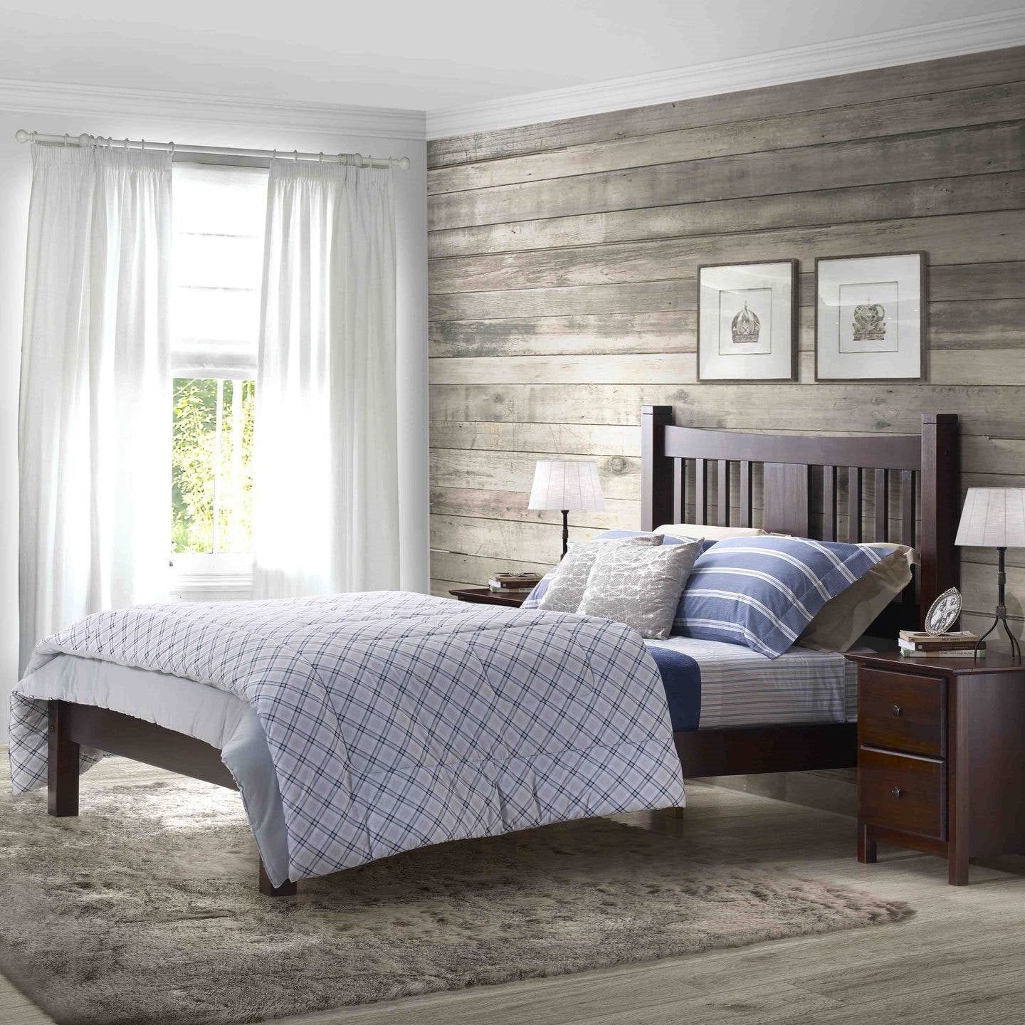 Cama de plataforma Queen de madera maciza estilo casa de campo con cabecero en color cerezo