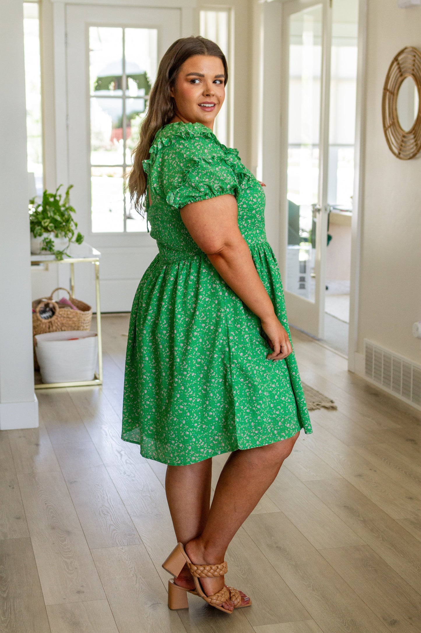 Vestido con cuello en V Garden Goddess