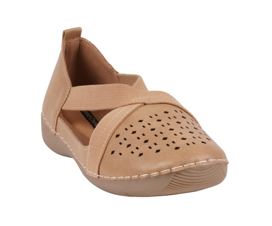 Mocasines casuales perforados Genny color camel para mujer