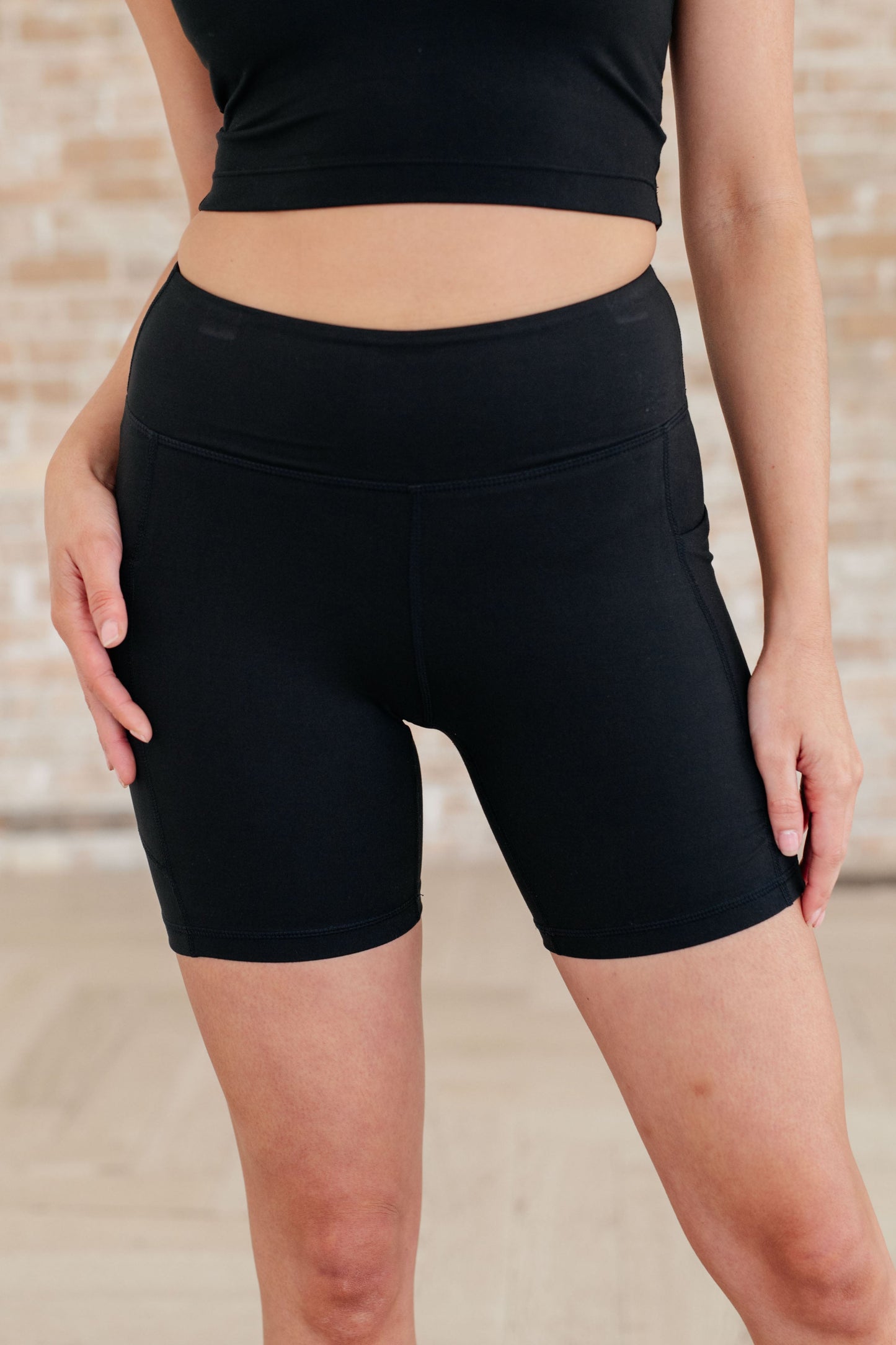 Comprar pantalones cortos de ciclista Active en color negro