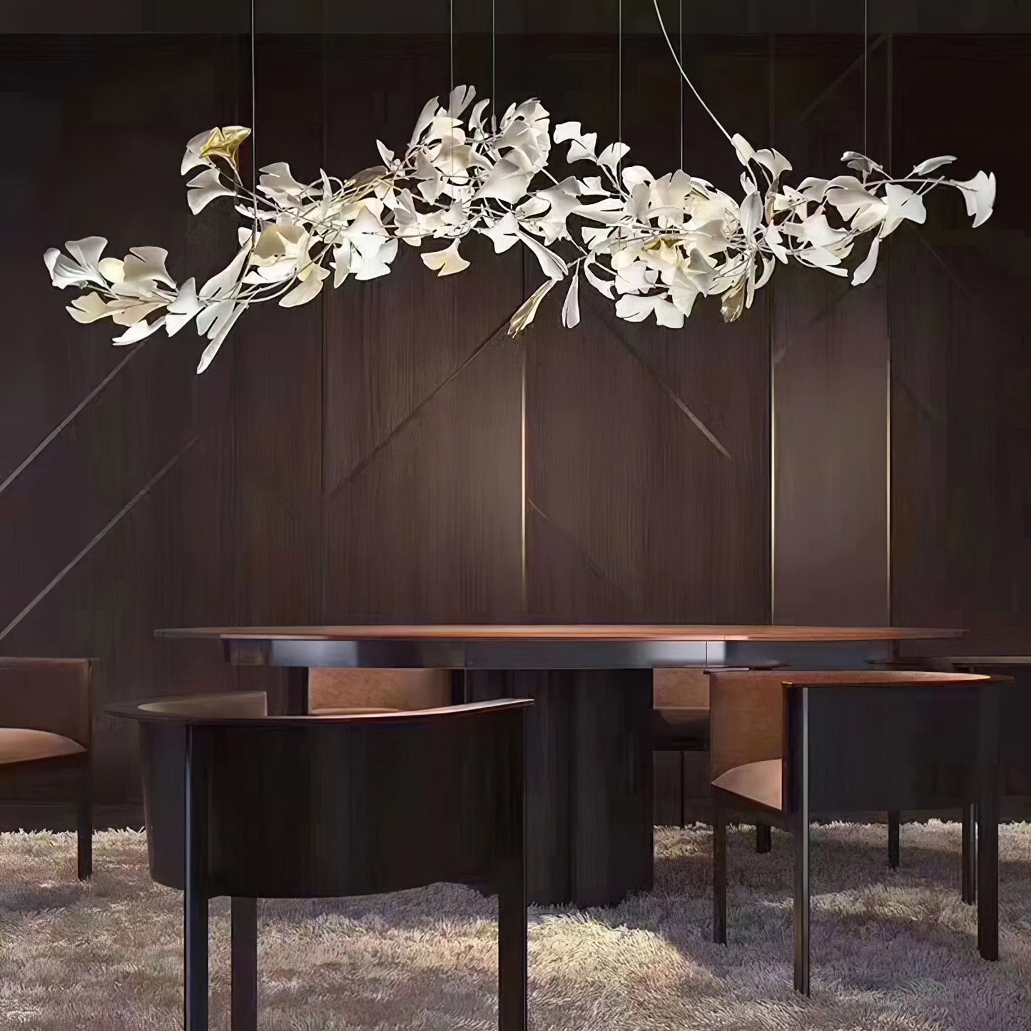 Arañas de ginkgo en combinación de hojas blancas y doradas