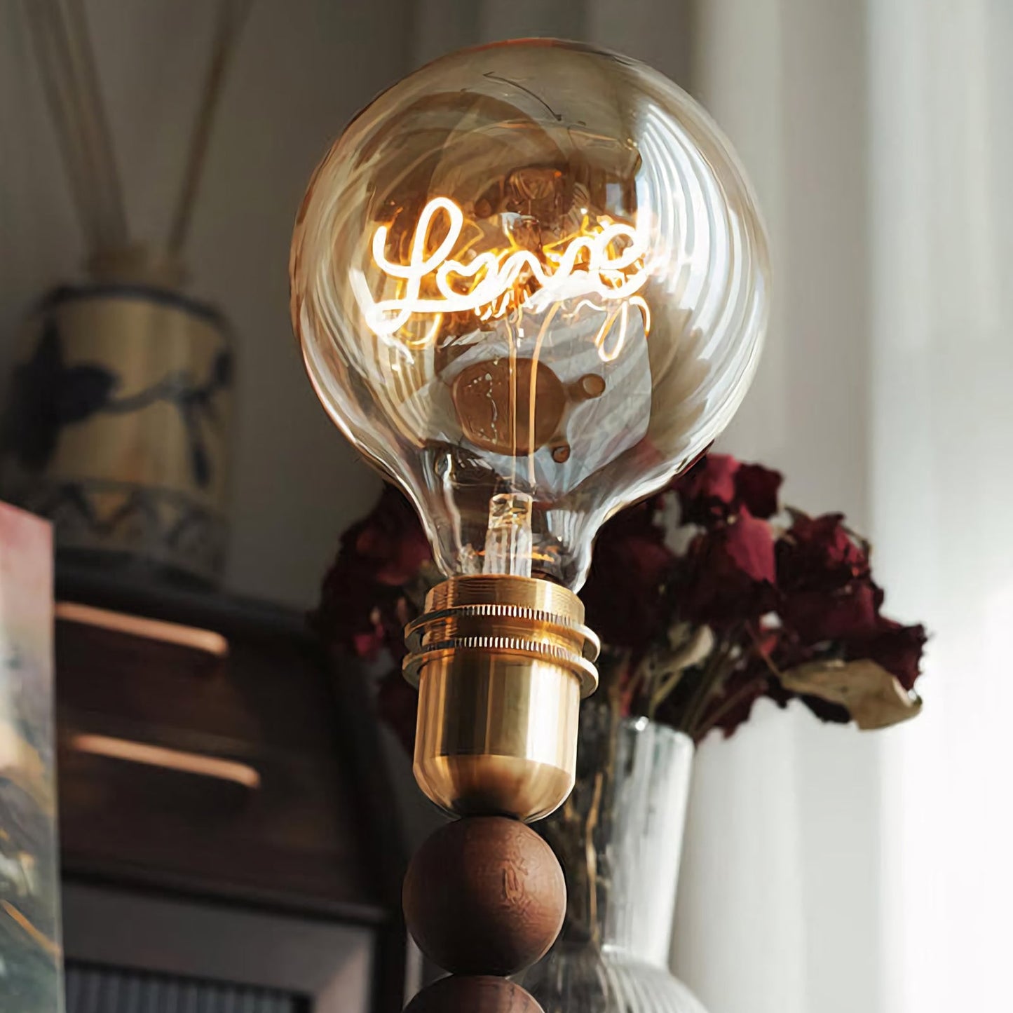 Lámpara de Mesa con Esfera de Cristal