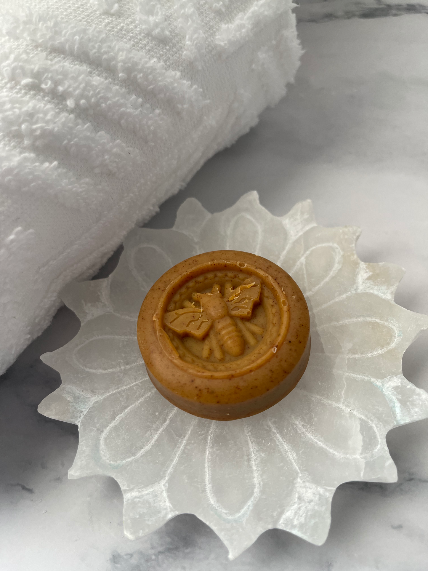 Jabón Facial con Infusión de Cúrcuma Golden Ritual