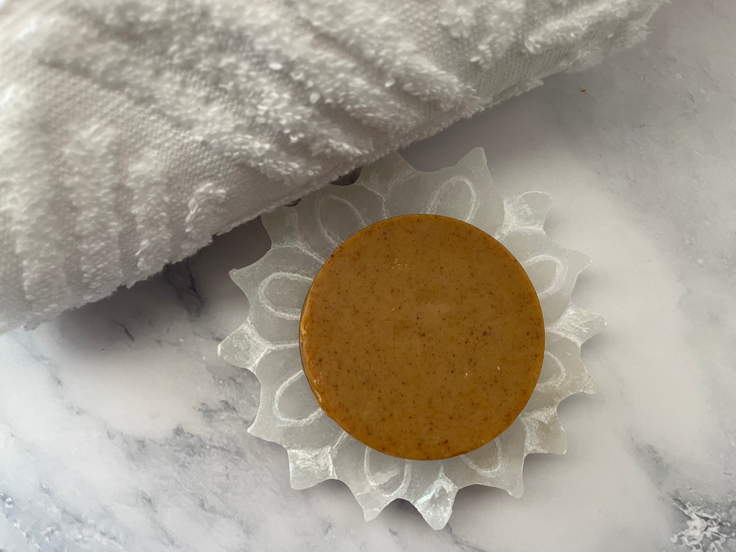 Jabón Facial con Infusión de Cúrcuma Golden Ritual