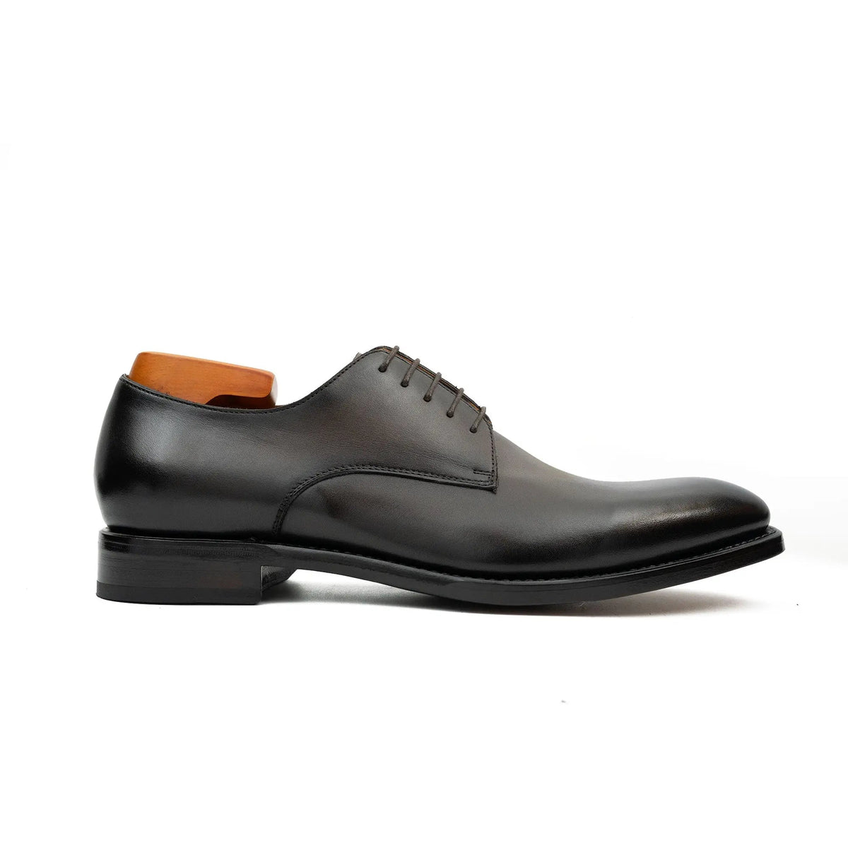 Black Plain-Toe Cow Leather Derby Shoes