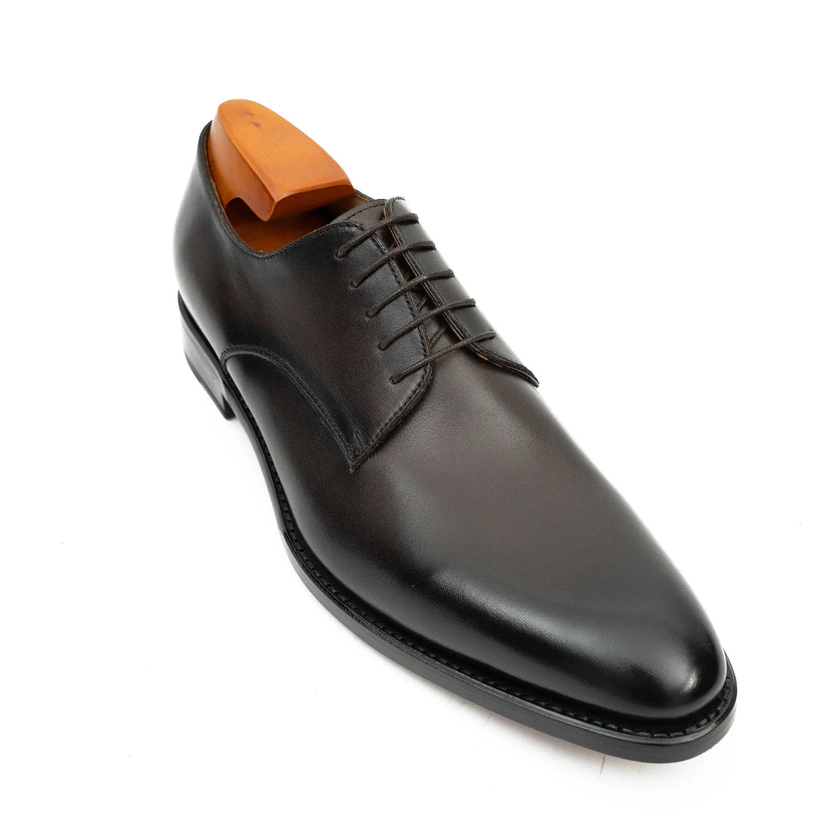 Black Plain-Toe Cow Leather Derby Shoes