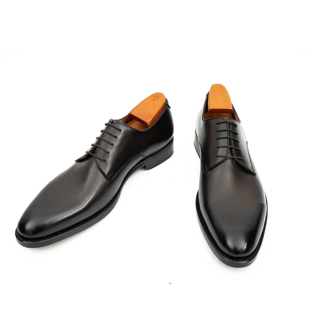 Black Plain-Toe Cow Leather Derby Shoes