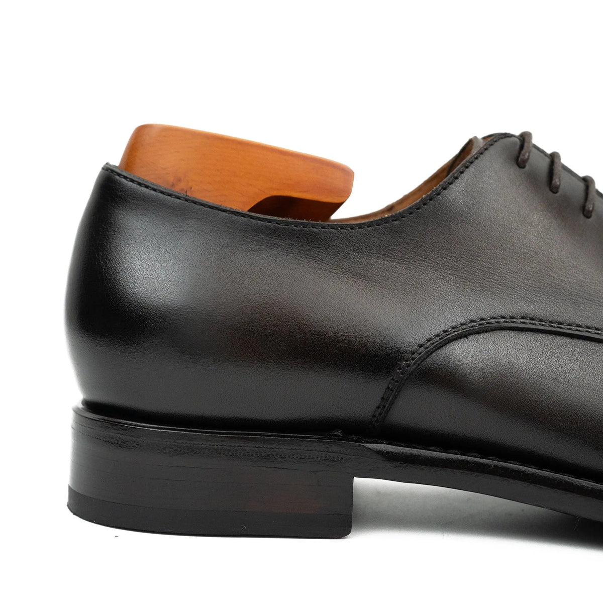 Black Plain-Toe Cow Leather Derby Shoes