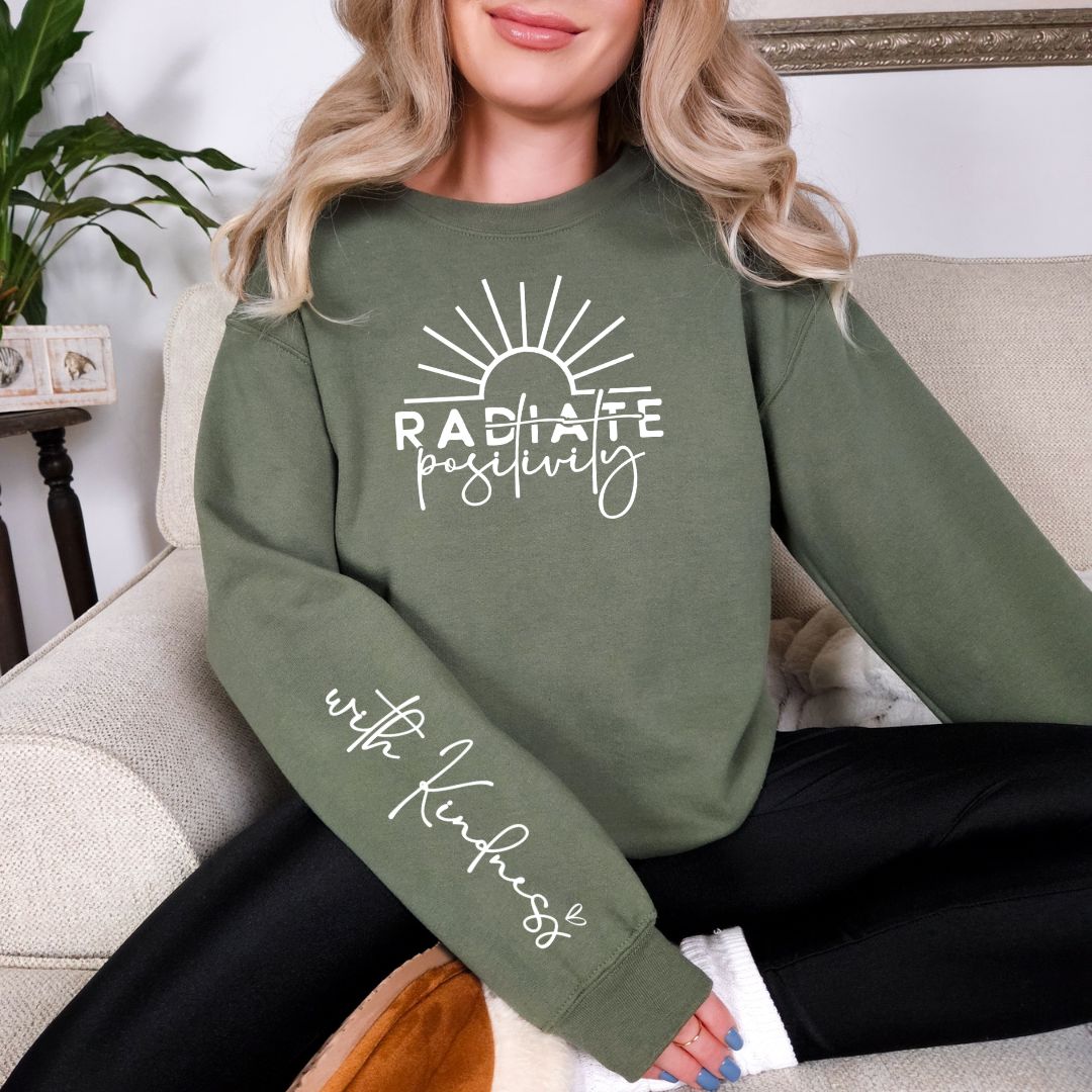 Sudadera con Gráfico "Irradia Positivismo" en Tres Colores