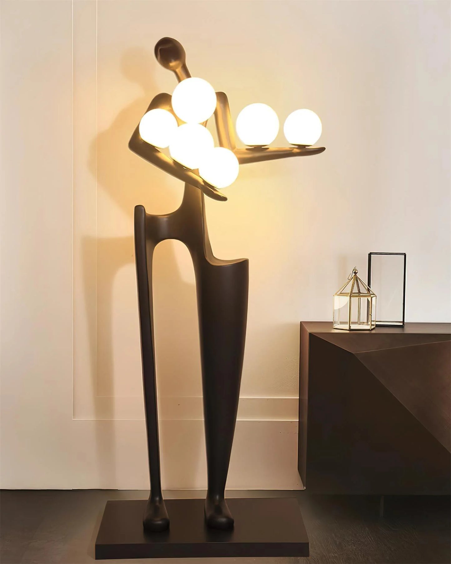 Lámpara de pie Escultura Figura de Bienvenida