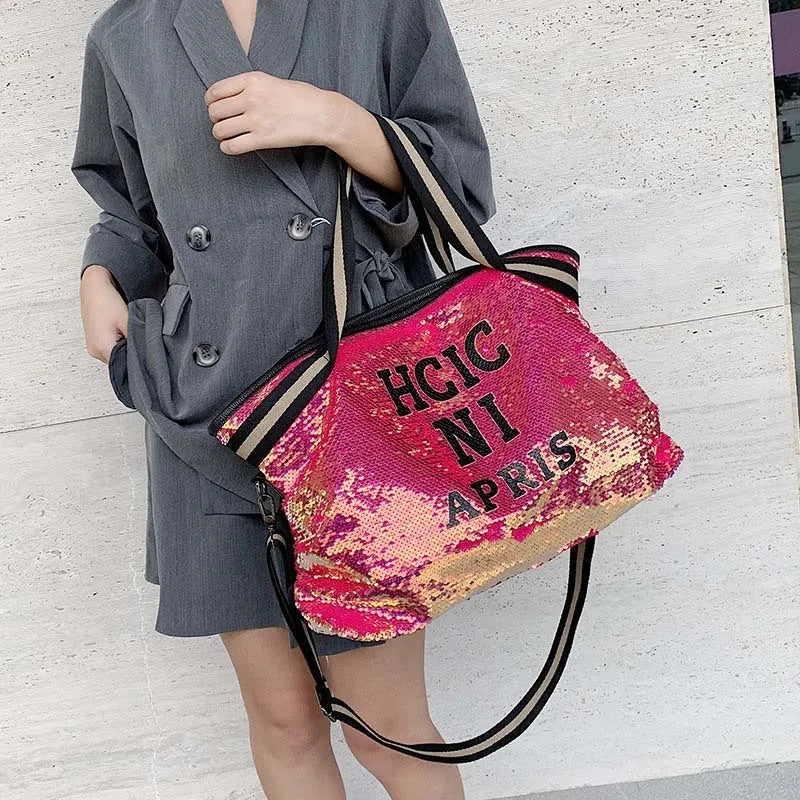 Sparkling Shoulder Bag: Large Tote for Travel