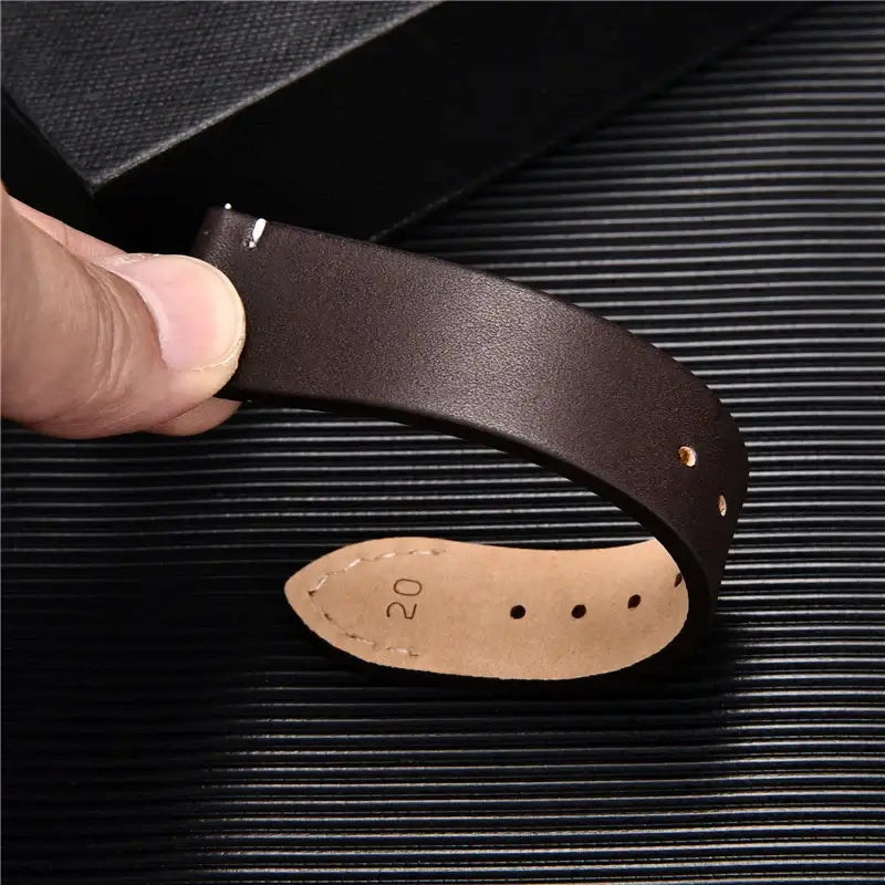 Garmin 18/20/22/24mm Quick Release Minimal Leather Band with Accent Stitches