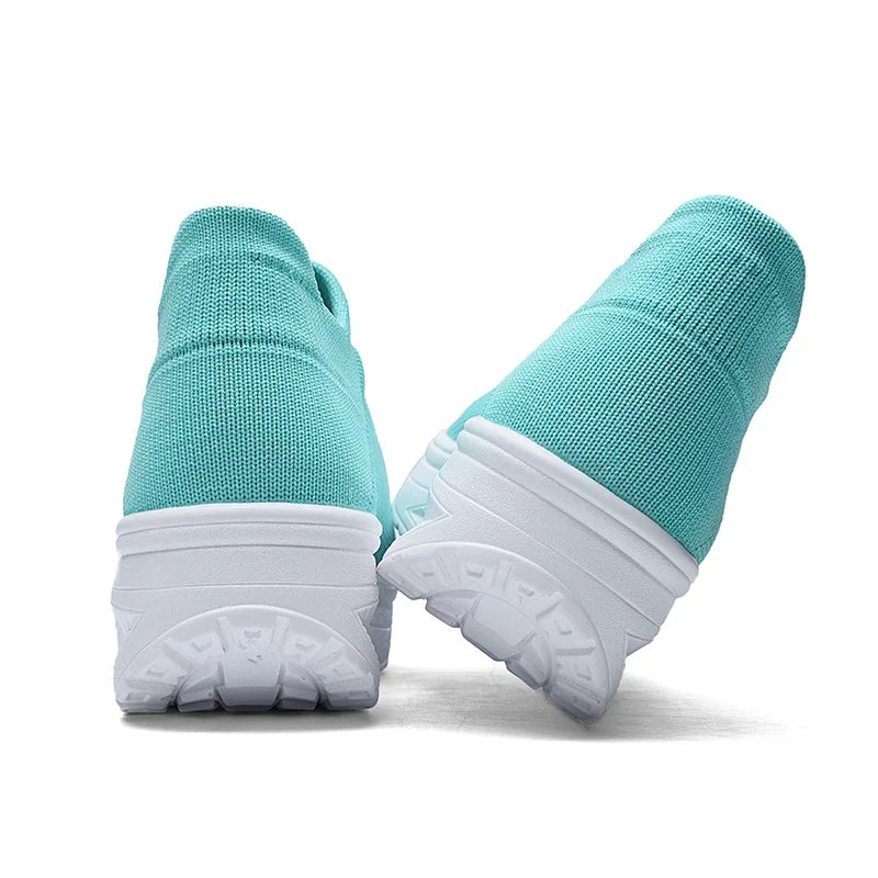Woman Vulcanize Shoes Platform Sneakers Women Plus Size Femme Shoes Designer Thick Bottom Loafers Slip On Luxury Women Shoes