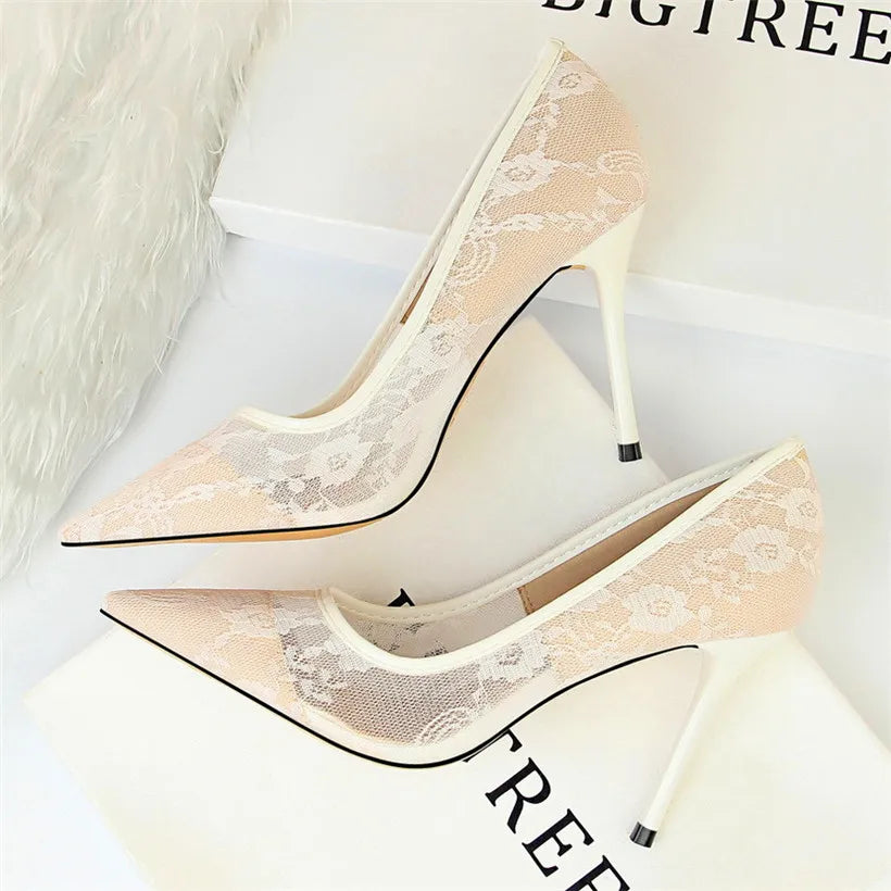 2025 Sexy Black Flower Lace Mesh Pumps Women Pointed Fashion Party Shoes Show Thin High Heels Shoes Women's Office Shoes Shallow