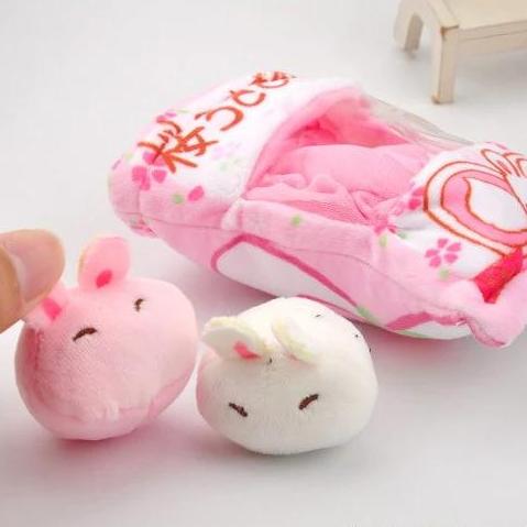 Llavero de bolsa de pudín de conejitos de peluche