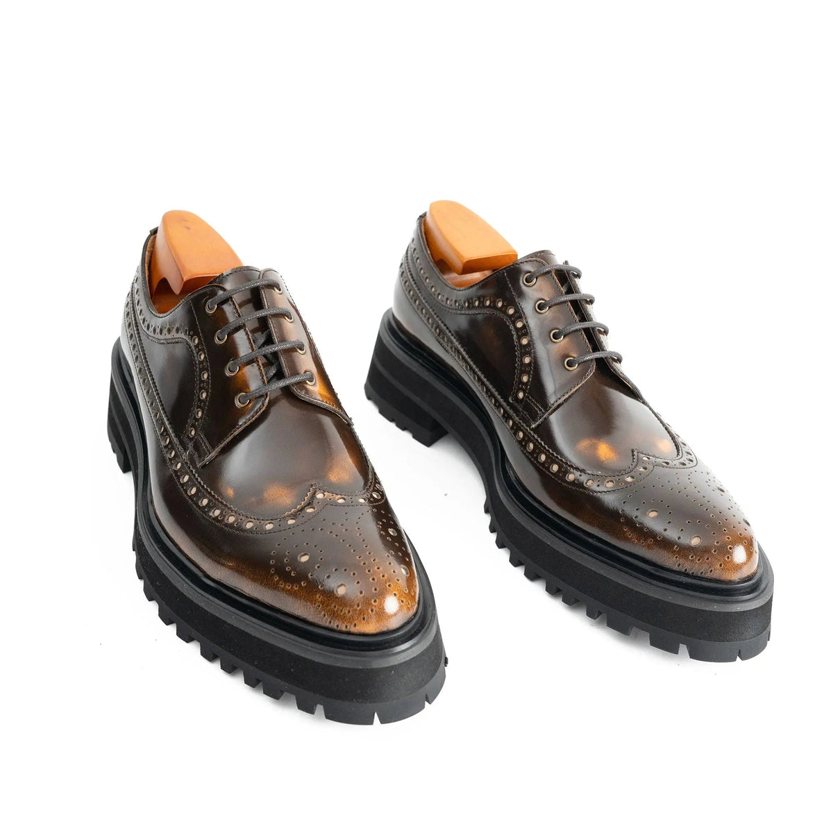 Brown Wingtip Calf Leather Derby Shoes