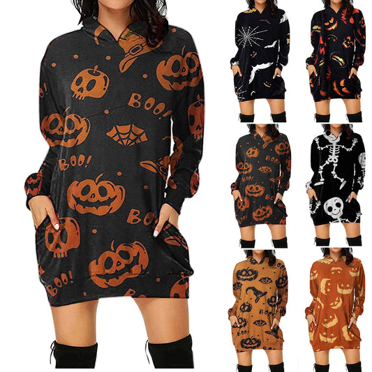 Vestido con capucha y estampado espeluznante