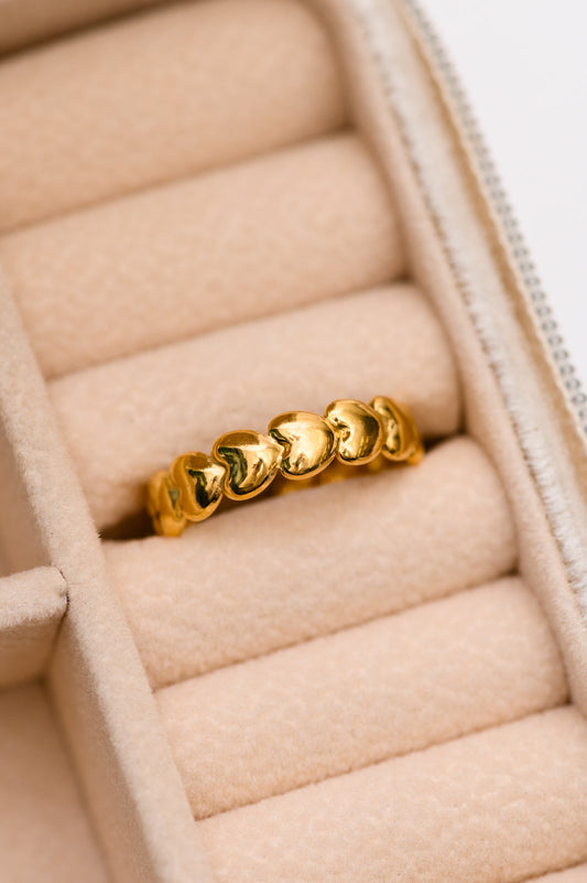 Anillo Corazones sobre Corazones