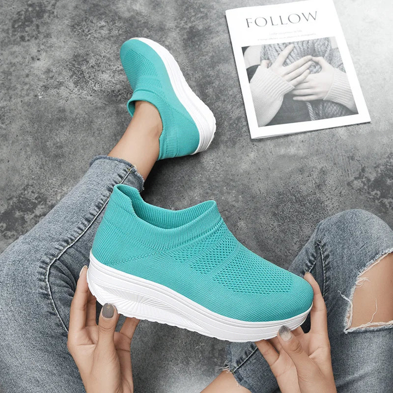 Woman Vulcanize Shoes Platform Sneakers Women Plus Size Femme Shoes Designer Thick Bottom Loafers Slip On Luxury Women Shoes