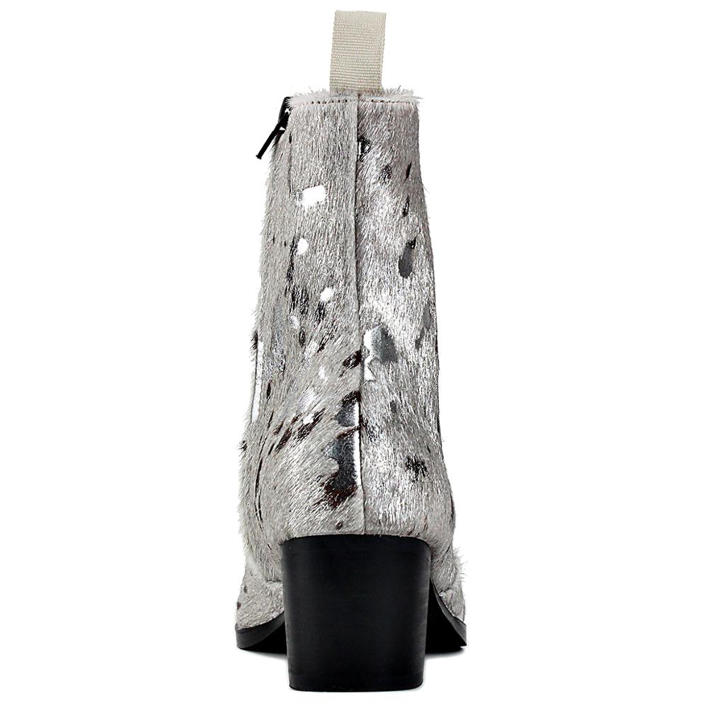 Botas Chelsea de piel con estampado de leopardo para un estilo cómodo