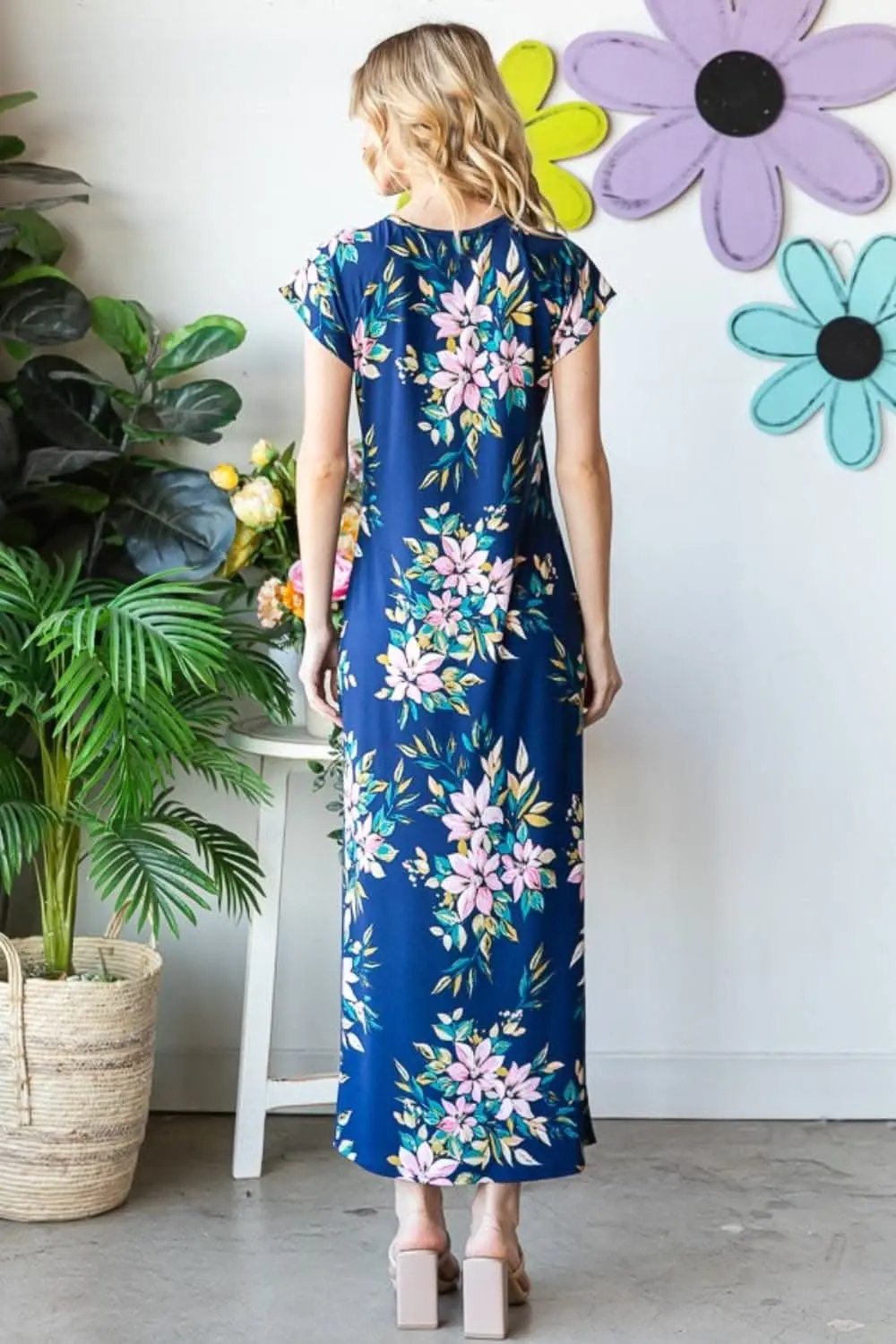 Dresses Trendsi Heimish Full Size Floral Short Sleeve Slit Dress E