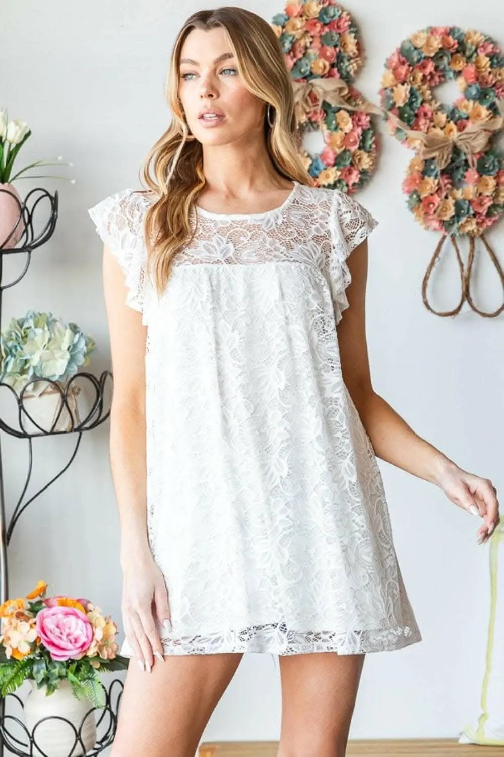 Camisetas Trendsi Blusa de encaje con cuello redondo informal para mujer, hecha en EE. UU. - Suave y elegante