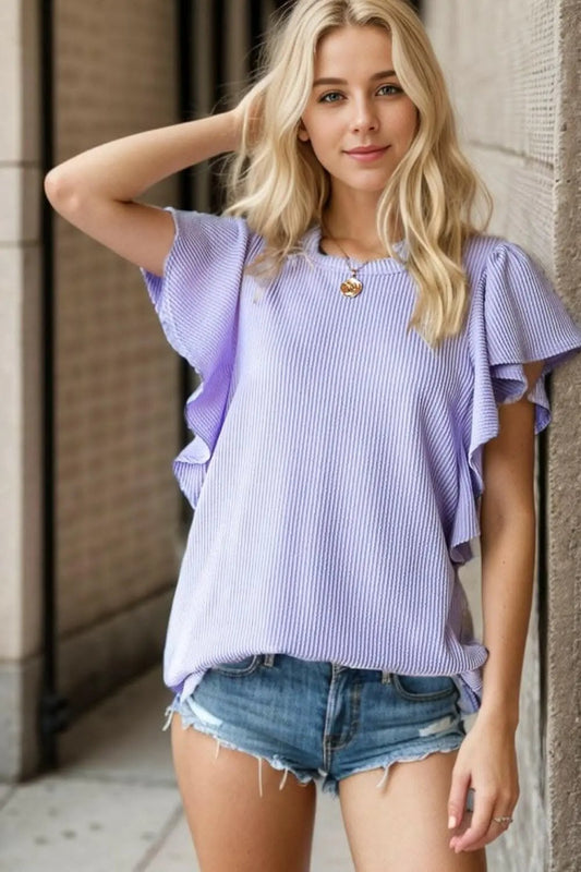 T-Shirts Trendsi recién llegados - Top acanalado de manga con volantes Heimish de talla completa