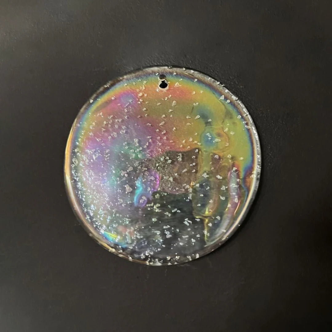 Elegante Lámpara de Araña Iridiscente con Discos de Murano