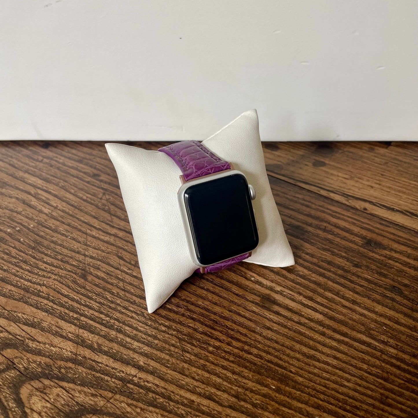 Apple Watch Band, Hornfrog Purple Alligator