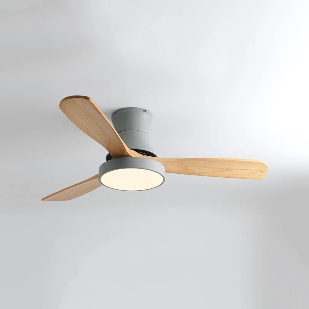 Lámpara de ventilador de techo de aspas de madera Hugger