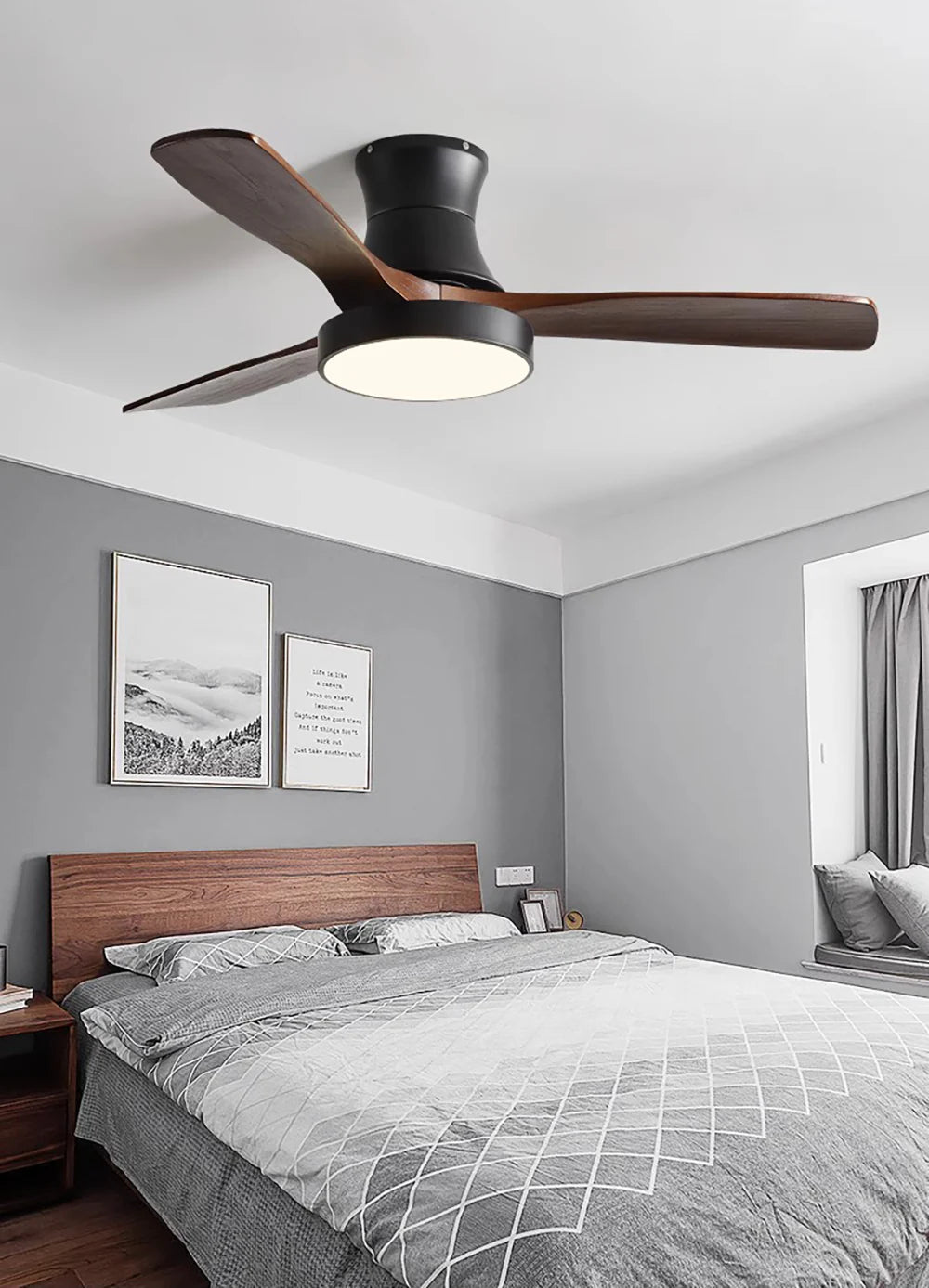 Lámpara de ventilador de techo de aspas de madera Hugger
