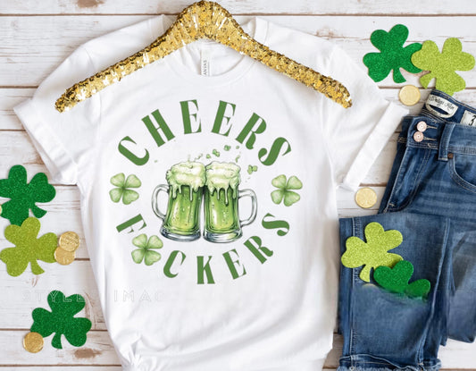 Camiseta "Salud, cabrones" ☘️