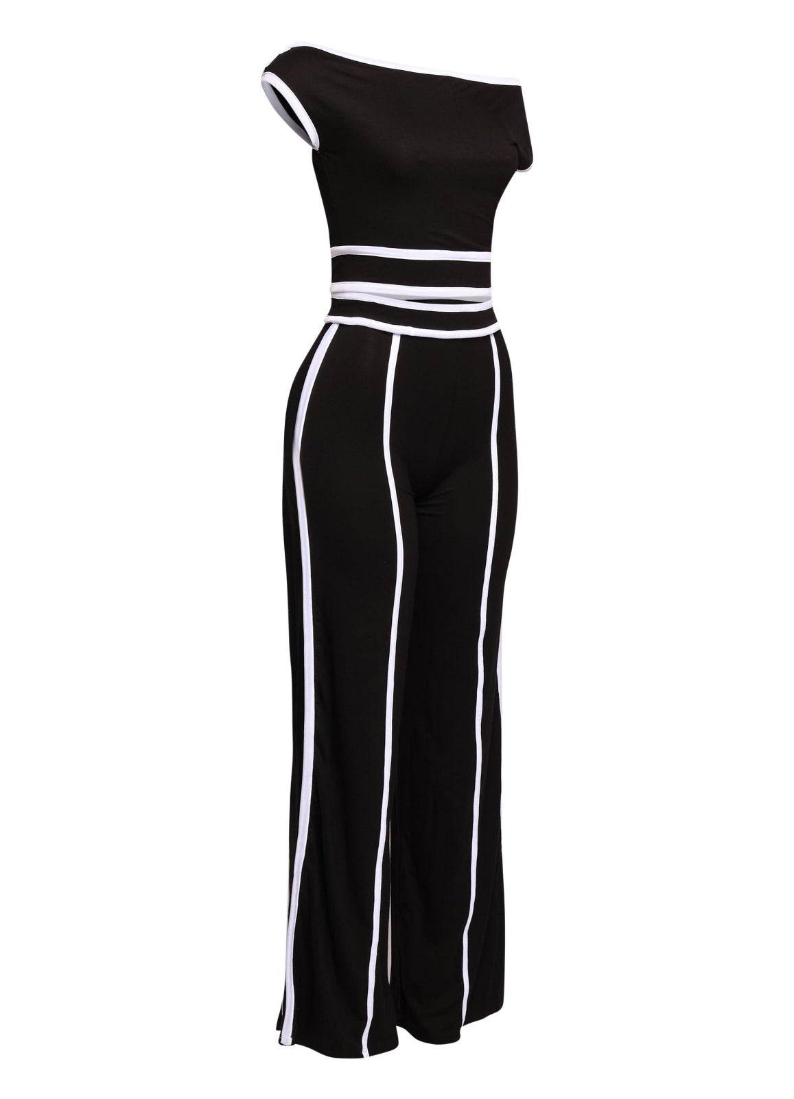 Top de manga corta con hombros descubiertos y pantalones de pierna ancha